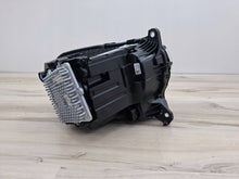 Laden Sie das Bild in den Galerie-Viewer, Frontscheinwerfer Land Rover Defender T8B213W030GC Links Scheinwerfer Headlight SCH2125066017md