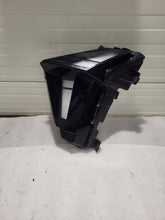 Laden Sie das Bild in den Galerie-Viewer, Frontscheinwerfer Renault 260607474R Links Scheinwerfer Headlight SCH4500192953tc