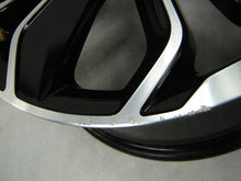 Load image into Gallery viewer, 1x Alufelge 17 Zoll 7.0&quot; 4x100 44ET 403007914R 403001878R Renault Clio IV Captur