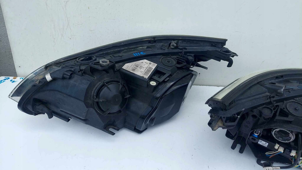 Frontscheinwerfer BMW E60 7044675 7044676 Ein Stück (Rechts oder Links) SCH4019930728dr
