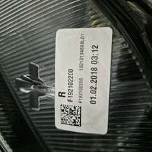 Load image into Gallery viewer, Frontscheinwerfer Kia Sportage IV 92102F11110 Rechts Scheinwerfer Headlight SCH2107744329wi