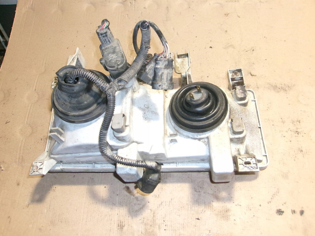 Frontscheinwerfer Mitsubishi I W 1334871 E9839408980 Rechts Headlight SCH1542073879tf