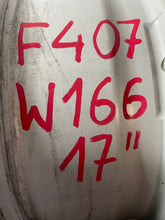 Load image into Gallery viewer, 1x Alufelge 17 Zoll 7.5" 5x112 53ET A1664010502 Mercedes-Benz Gle W166 Rim Wheel FEL6490215849mn
