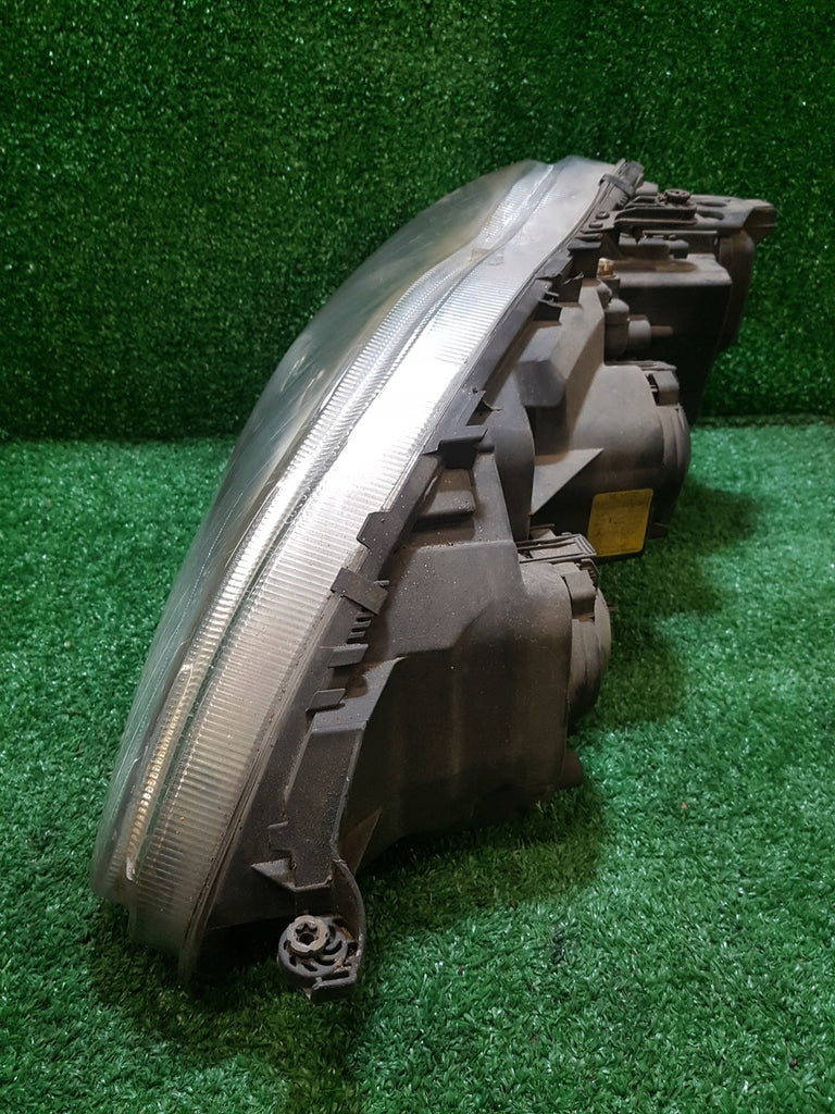 Frontscheinwerfer Mercedes-Benz W220 A2208201461 0301178274 1307329087 Rechts SCH5894912837ai