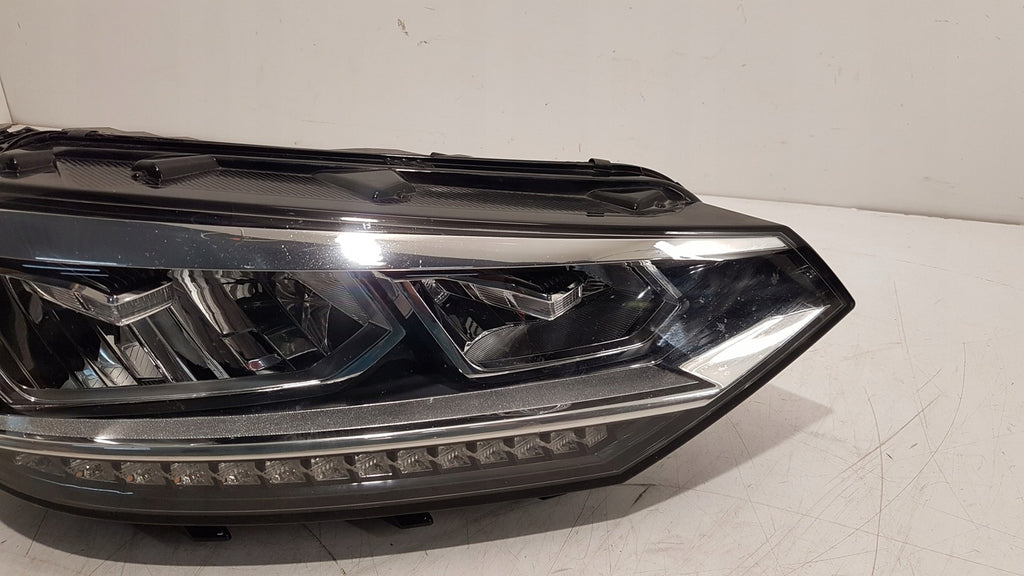 Frontscheinwerfer VW Touran 5TB941036B LED Rechts Scheinwerfer Headlight