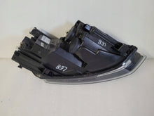 Laden Sie das Bild in den Galerie-Viewer, Frontscheinwerfer VW Polo 6C1941005 Links Scheinwerfer Headlight SCH1017652062nf