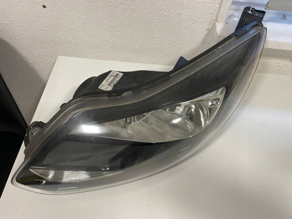 Frontscheinwerfer Ford Focus III BM51-13W030-CK Links Scheinwerfer Headlight