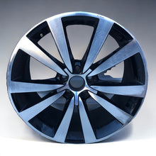 Laden Sie das Bild in den Galerie-Viewer, 1x Alufelge 18 Zoll 8.0&quot; 5x112 48ET Glanz Schwarz 5C0601025M VW New Beetle