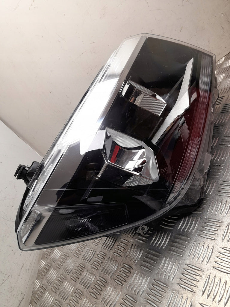 Frontscheinwerfer VW Crafter 7C1941006B Rechts Scheinwerfer Headlight SCH8810652753od