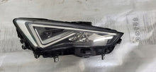 Laden Sie das Bild in den Galerie-Viewer, Frontscheinwerfer Seat Leon 5FB941008F 90188326 Full LED Rechts Headlight