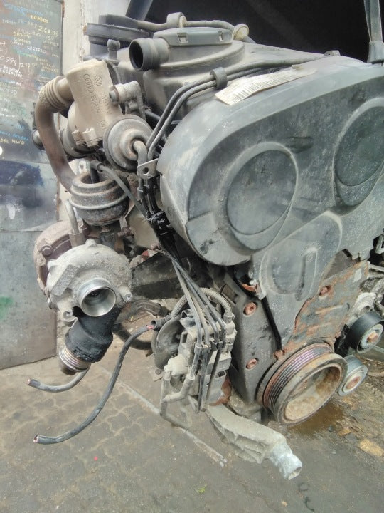 Motor Audi A6 C6 BRE 2.0 TDI 140PS 103kW 247TKm Diesel Engine Komplett MOT8768542008ie