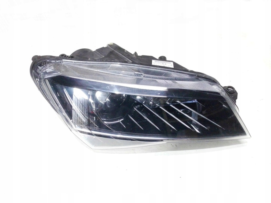 Frontscheinwerfer Skoda Superb III 3V1941016B Xenon Rechts Headlight