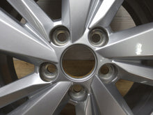 Load image into Gallery viewer, 1x Alufelge 15 Zoll 5.5" 5x100 40ET Glanz Silber 2G0601025 VW Polo Rim Wheel FEL5494462352mf