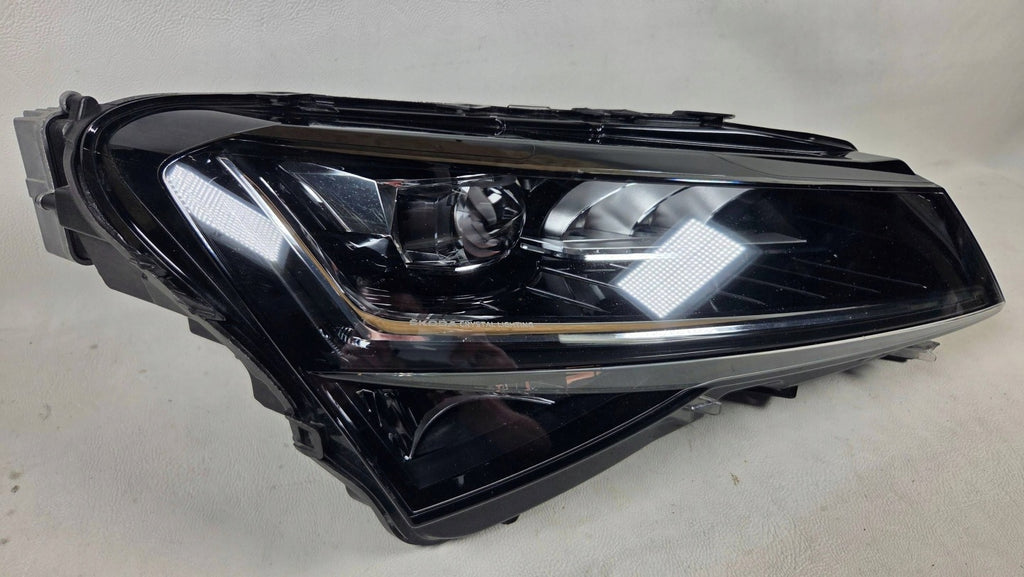 Frontscheinwerfer Skoda Superb III 3V1941016D Rechts Scheinwerfer Headlight SCH7156930538oi