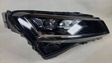 Laden Sie das Bild in den Galerie-Viewer, Frontscheinwerfer Skoda Superb III 3V1941016D Rechts Scheinwerfer Headlight SCH7156930538oi
