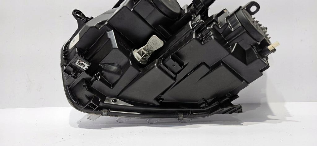 Frontscheinwerfer Dacia Duster 260101133R Rechts Scheinwerfer Headlight SCH5386046467ce