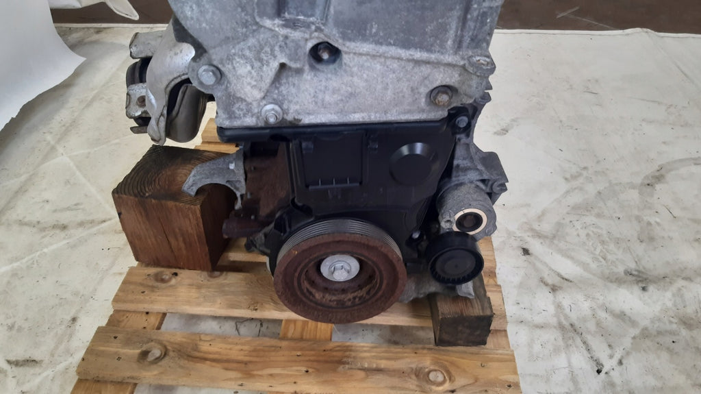 Motor Renault Megane III K4M866 1.6 Benzin Engine Unkomplett