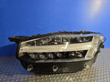 Load image into Gallery viewer, Frontscheinwerfer Volvo Xc90 II 32228688 LED Links Scheinwerfer Headlight