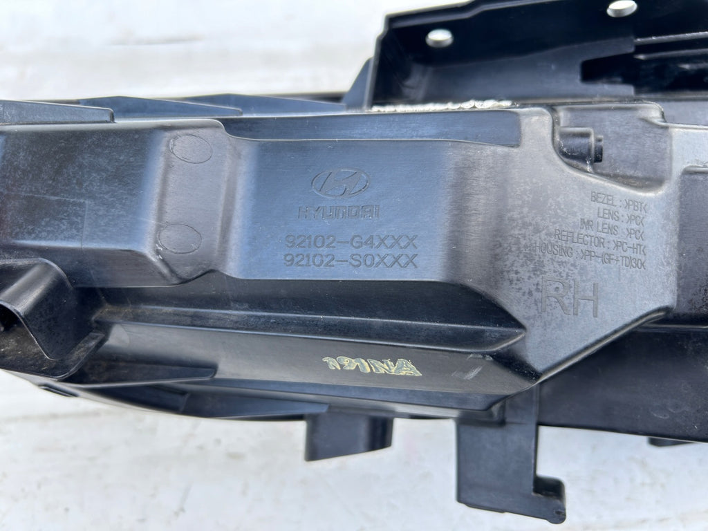 Frontscheinwerfer Hyundai I30 III 92102-G4120 LED Rechts Scheinwerfer Headlight SCH8277869866ew