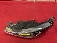 Laden Sie das Bild in den Galerie-Viewer, Frontscheinwerfer Ford Focus 00220632 Links Scheinwerfer Headlight SCH2648138888we