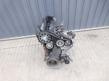 Laden Sie das Bild in den Galerie-Viewer, Motor Audi A6 C7 A4 B8 CGL 2.0 TDI 177PS 147TKm 2012 Diesel Engine Unkomplett