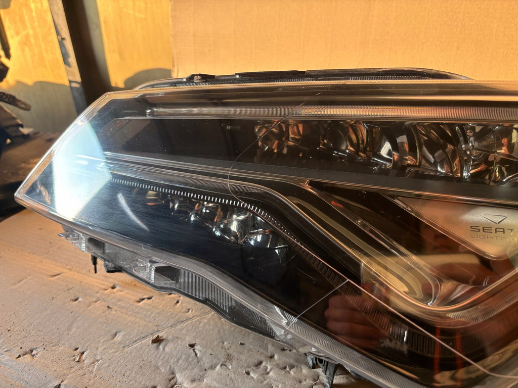 Frontscheinwerfer Seat Ateca 576941007F Full LED Ein Stück (Rechts oder Links)