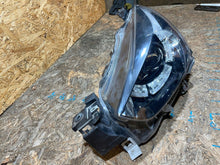 Load image into Gallery viewer, Frontscheinwerfer Mazda 2 Dj D09K-51040 Links Scheinwerfer Headlight SCH5121590562wi