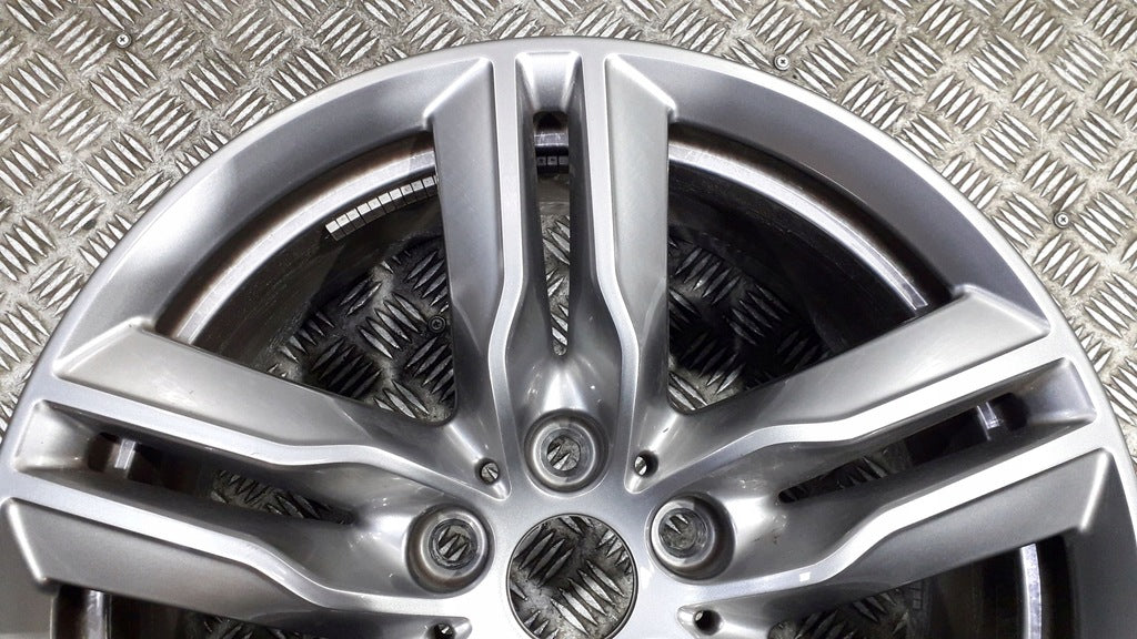 1x Alufelge 18 Zoll 7.5" 5x112 51ET Glanz Graphit 9503053 BMW F39 X1 F48 FEL9068060624ca
