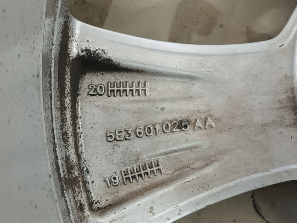 1x Alufelge 16 Zoll 6.5" 5x112 46ET 5E0601025BE Skoda Octavia Iii Rim Wheel FEL8826484047ta