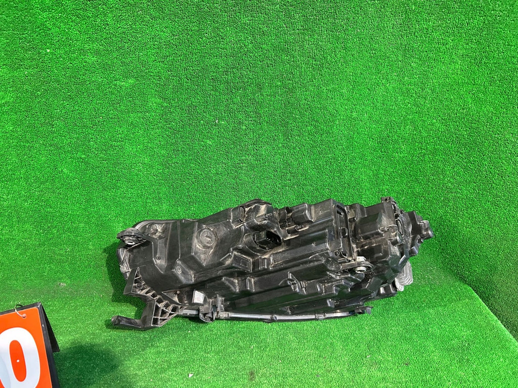Frontscheinwerfer Skoda Octavia IV 5E4941016 Rechts Scheinwerfer Headlight SCH9197284129kd