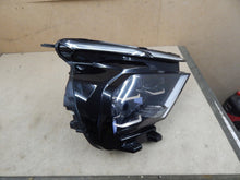 Load image into Gallery viewer, Frontscheinwerfer Citroën C4 III 9830649280 III9830649280 Full LED Rechts SCH8506986145ax