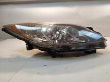 Laden Sie das Bild in den Galerie-Viewer, Frontscheinwerfer Mazda II BDG751030 Rechts Scheinwerfer Headlight