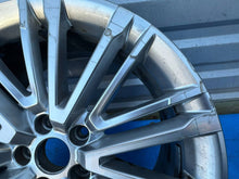 Laden Sie das Bild in den Galerie-Viewer, 1x Alufelge 18 Zoll 8W0601025BK Audi A4 B9 Rim Wheel FEL6168676066tk