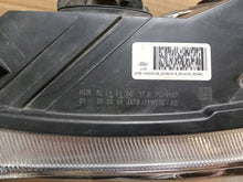 Laden Sie das Bild in den Galerie-Viewer, Frontscheinwerfer Ford Focus JX7B-13W030-AE Links Scheinwerfer Headlight SCH5966612733to