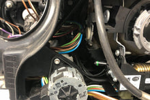 Load image into Gallery viewer, Frontscheinwerfer BMW 5 Touring 15933200 Links Scheinwerfer Headlight SCH3732059932qs