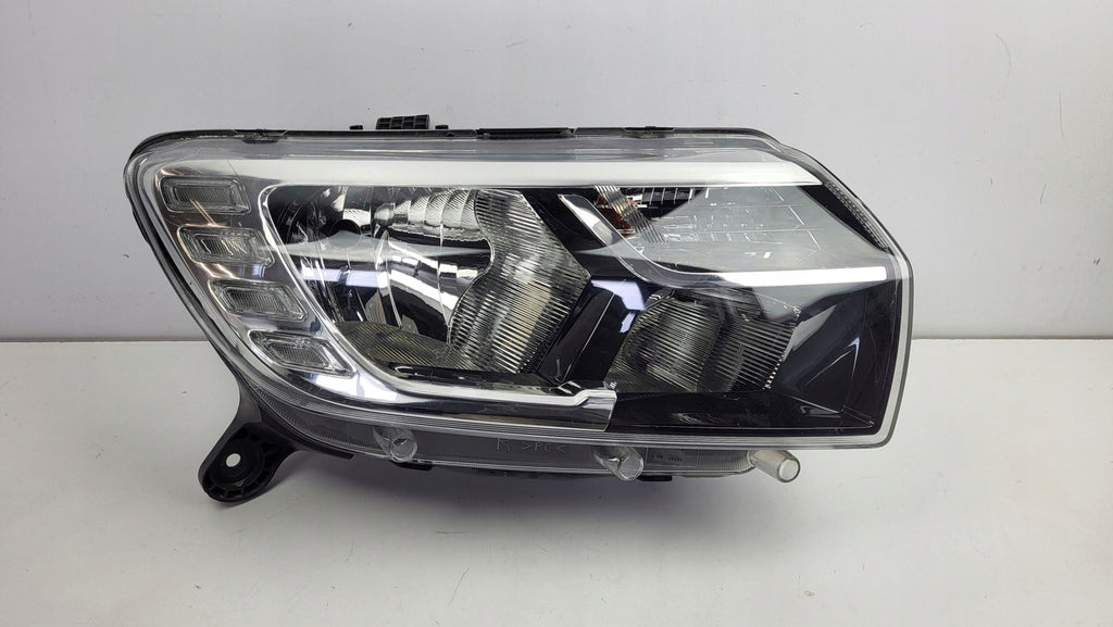 Frontscheinwerfer Dacia Logan Sandero II 260103529R Rechts Headlight SCH3230067452jt