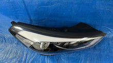 Laden Sie das Bild in den Galerie-Viewer, Frontscheinwerfer Hyundai Tucson R009D-10XWC Rechts Scheinwerfer Headlight