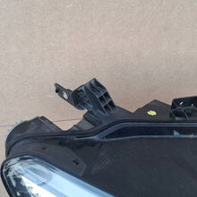 Load image into Gallery viewer, Frontscheinwerfer VW 10B941036A LED Rechts Scheinwerfer Headlight SCH2208005166ci