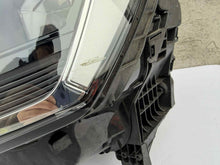 Laden Sie das Bild in den Galerie-Viewer, Frontscheinwerfer Audi Q3 83A941011 Links Scheinwerfer Headlight SCH1820164726xb