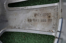 Load image into Gallery viewer, 1x Alufelge 16 Zoll 7.0" 5x108 44ET Glanz Silber 9677989577 Peugeot 308 Ii FEL2684699334ri