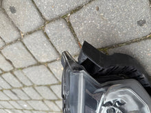 Load image into Gallery viewer, Frontscheinwerfer Honda Accord VIII Xenon Rechts Scheinwerfer Headlight