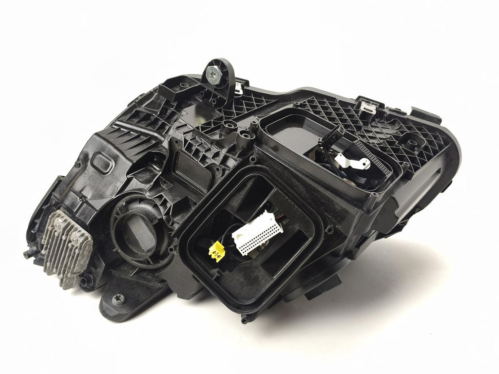 Frontscheinwerfer Mercedes-Benz W205 A2055401492 2059068605 Rechts Headlight SCH8694345814hb