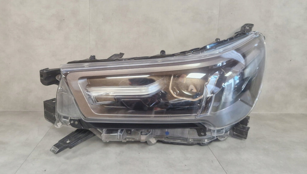 Frontscheinwerfer Toyota Hilux VIII LED Links Scheinwerfer Headlight SCH6549614942ci