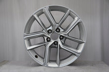 Load image into Gallery viewer, 1x Alufelge 18 Zoll 8.5&quot; 5x112 29ET Glanz Silber 8W0601025FL Audi Rim Wheel