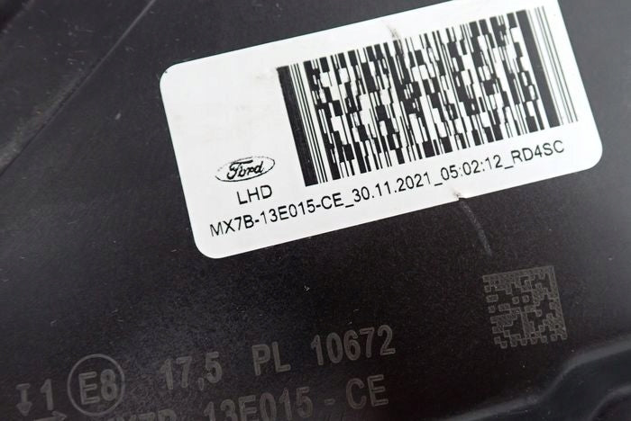 Frontscheinwerfer Ford Focus MX7B-13E015-CE Ein Stück (Rechts oder Links) SCH3836636213qx