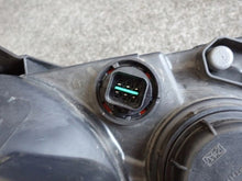 Load image into Gallery viewer, Frontscheinwerfer Hyundai H1 Links Scheinwerfer Headlight