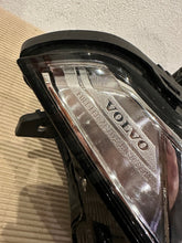Laden Sie das Bild in den Galerie-Viewer, Frontscheinwerfer Volvo Xc90 II 32404716 Full LED Rechts Scheinwerfer Headlight