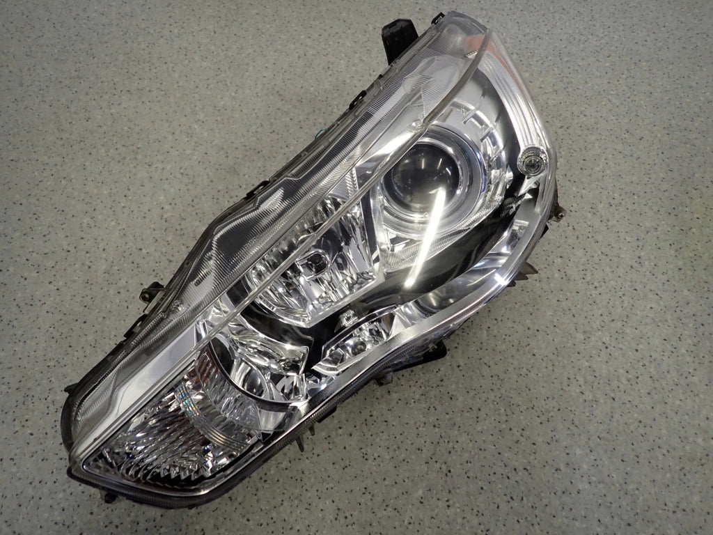 Frontscheinwerfer Mitsubishi Outlander II Xenon Links Scheinwerfer Headlight SCH1001229935vd