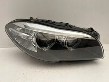 Laden Sie das Bild in den Galerie-Viewer, Frontscheinwerfer BMW F11 F10 7410736 Xenon Rechts Scheinwerfer Headlight SCH5569695721gu