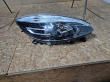 Laden Sie das Bild in den Galerie-Viewer, Frontscheinwerfer Renault Scenic 260106928R Rechts Scheinwerfer Headlight SCH1764863703nr